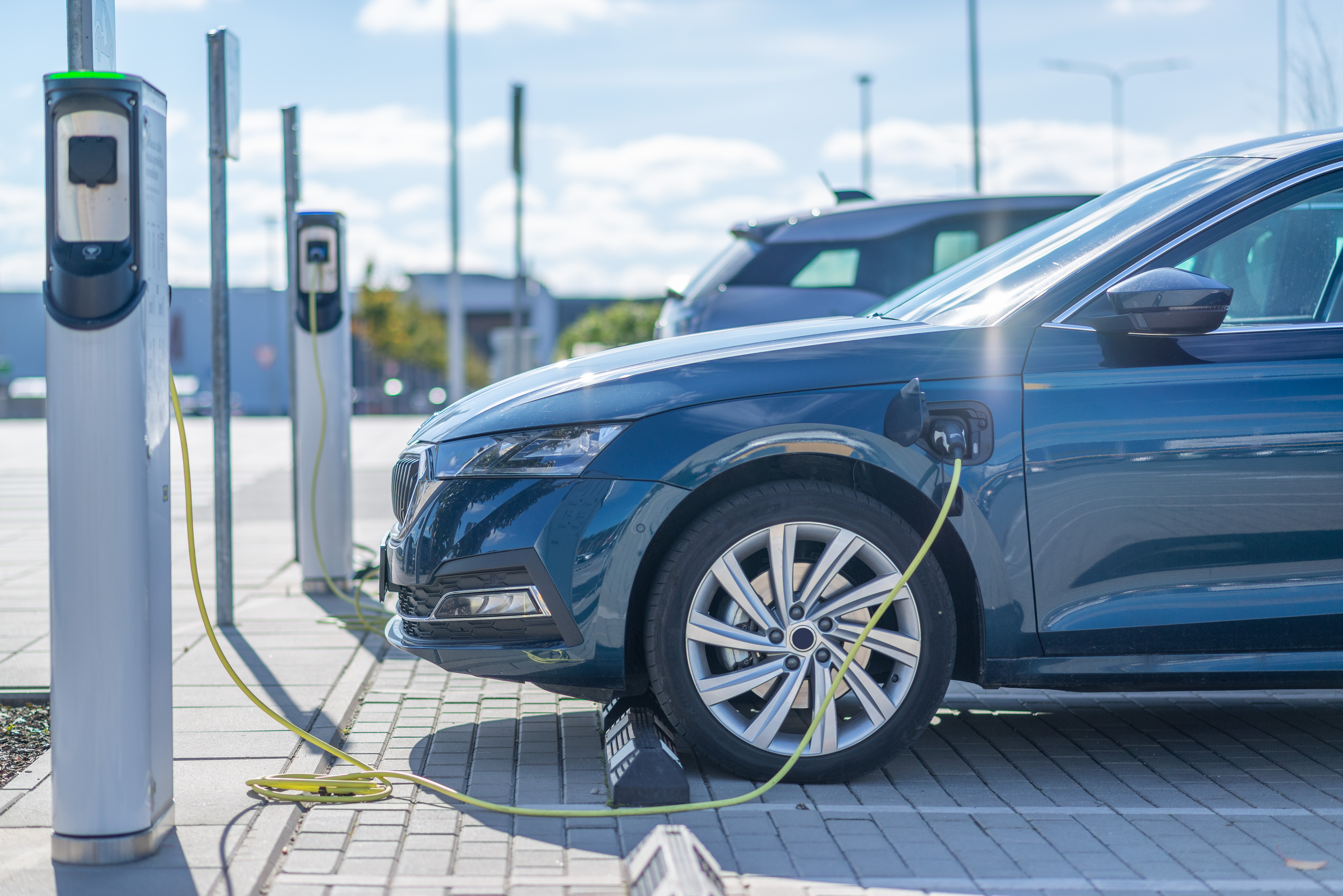 EV charging station powered by AirPower Station technology