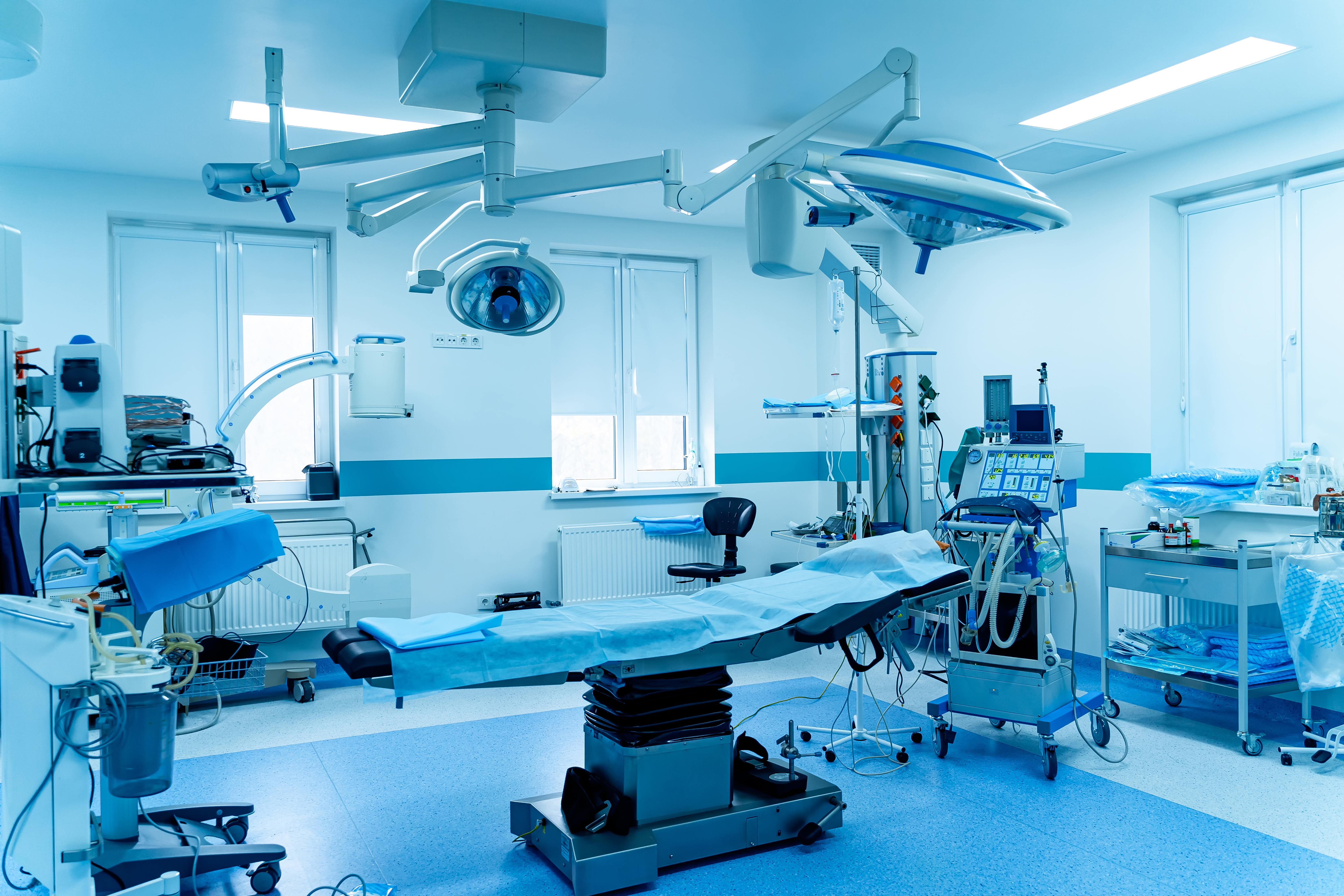 Medical equipment and healthcare facility powered by AirPower Station
